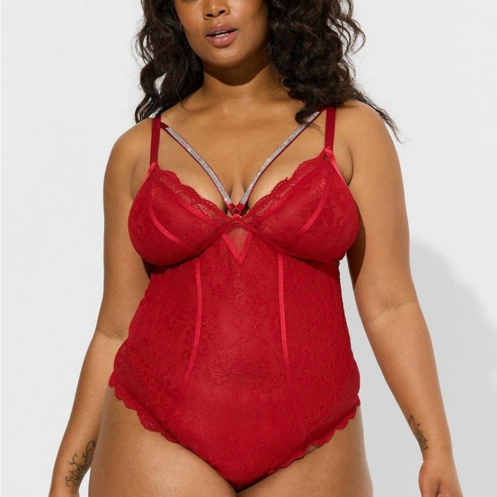 NWT Torrid Red Lace Bodysuit